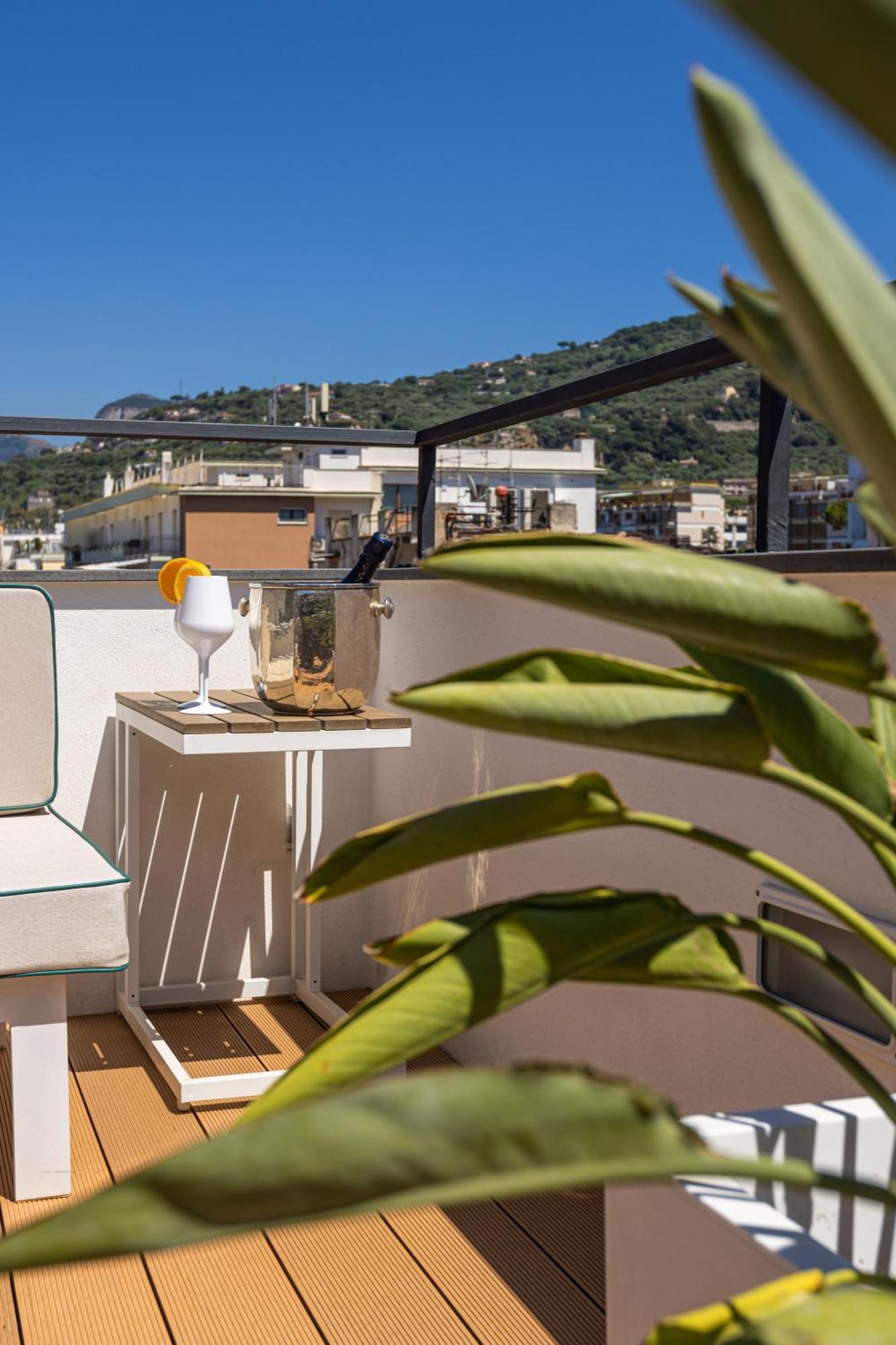 Boutique Suites 186 Sorrento Exterior photo